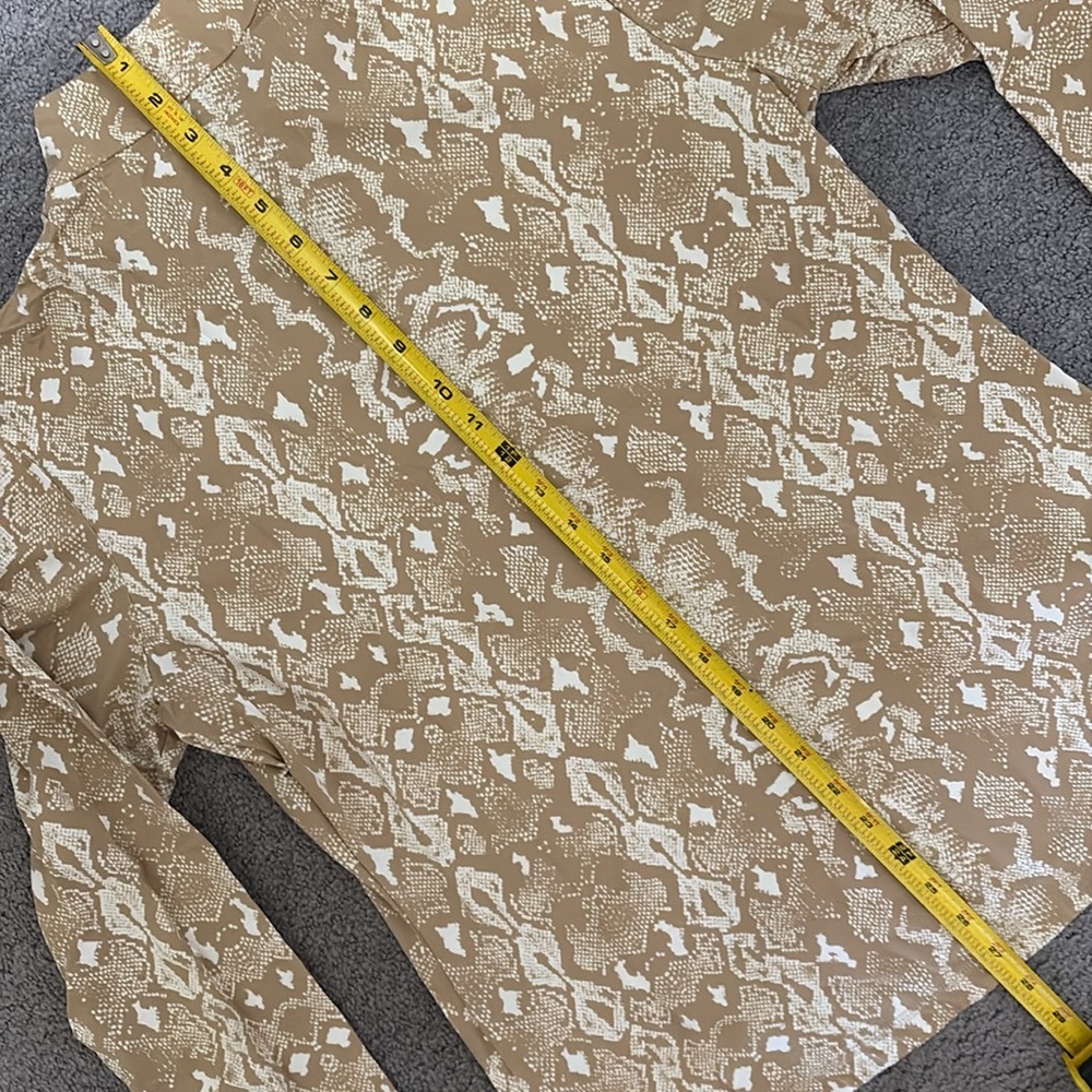 J. Mclaughlin Bedford Quarter Zip Python Print To… - image 4